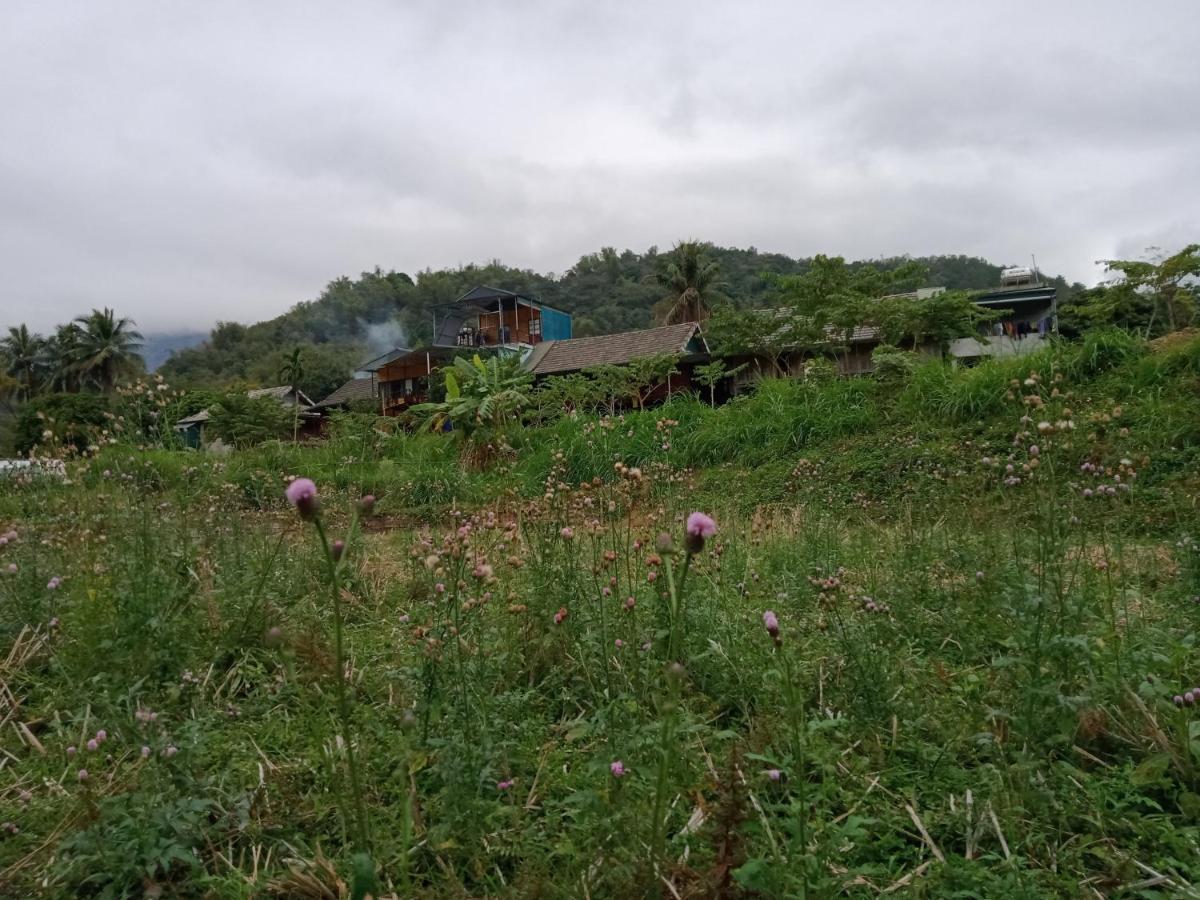 Truong Huy Homestay Mai Châu Exterior foto